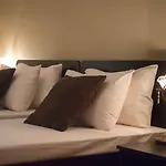 Leone Luxury Villa