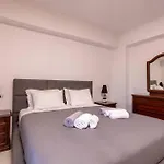 Leone Luxury Villa Kalamákion