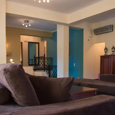 Leone Luxury Villa Kalamákion