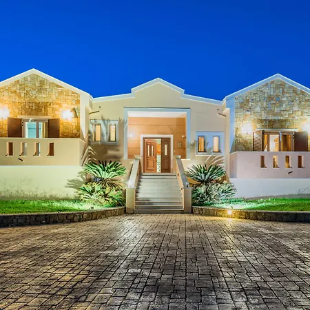 Leone Luxury Kalamákion