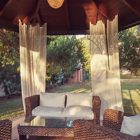 Leone Luxury 빌라 Kalamákion