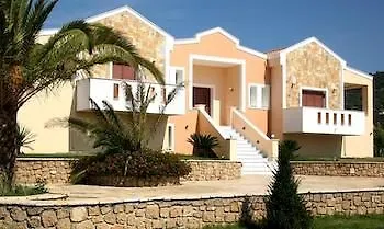Leone Luxury * Kalamákion