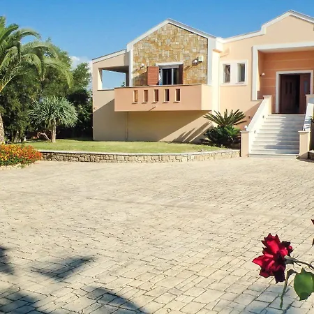 Villa Leone Luxury