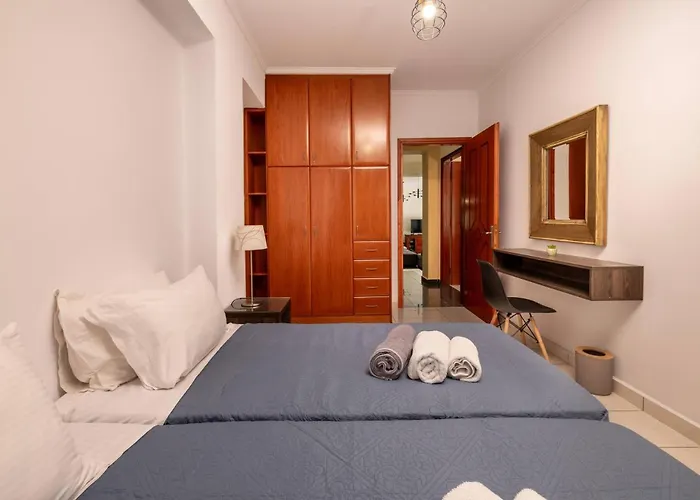 Leone Luxury Kalamákion