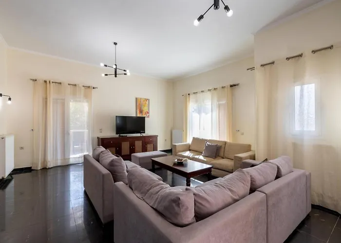 Vila Leone Luxury Kalamákion