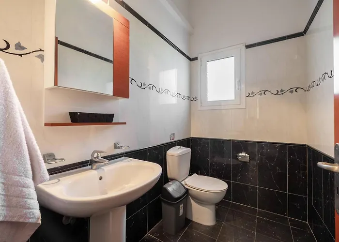 Villa Leone Luxury Kalamákion