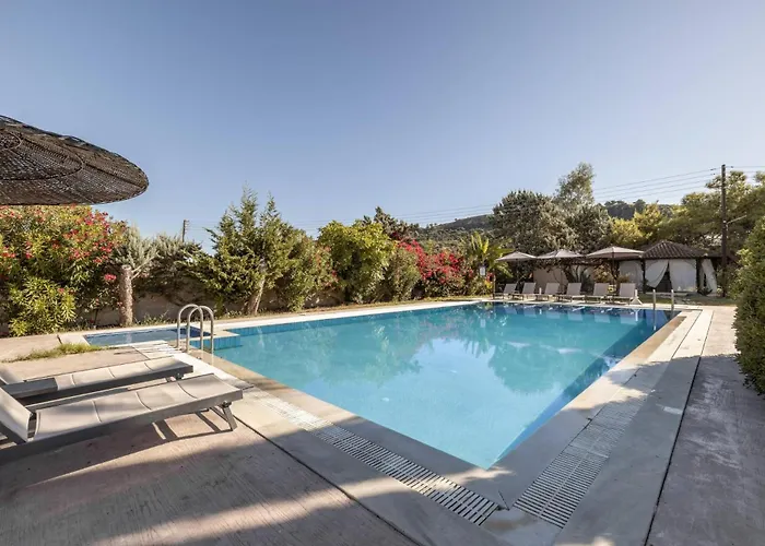 Vila Leone Luxury Kalamákion