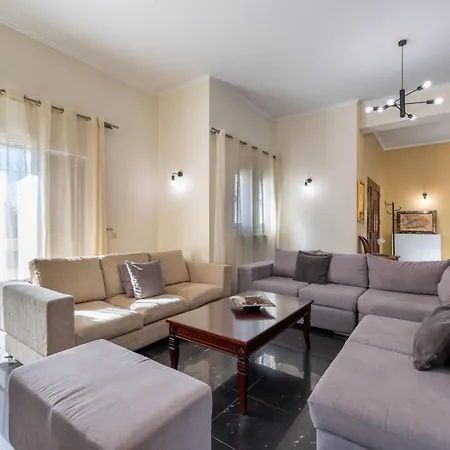 Villa Leone Luxury Kalamákion