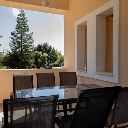 Villa Leone Luxury Kalamákion