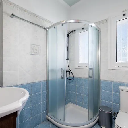 Leone Luxury Villa Kalamákion