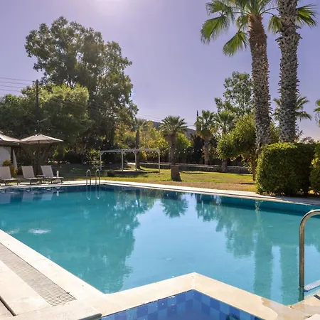 Villa Leone Luxury Kalamákion